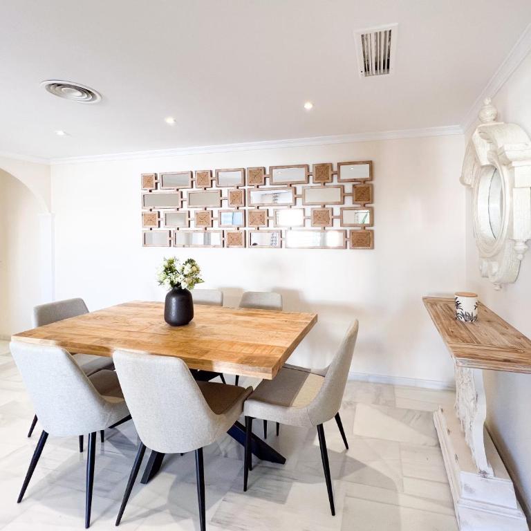 Apartment in Marbella Center with sea views - Three-Bedroom Apartment - 3