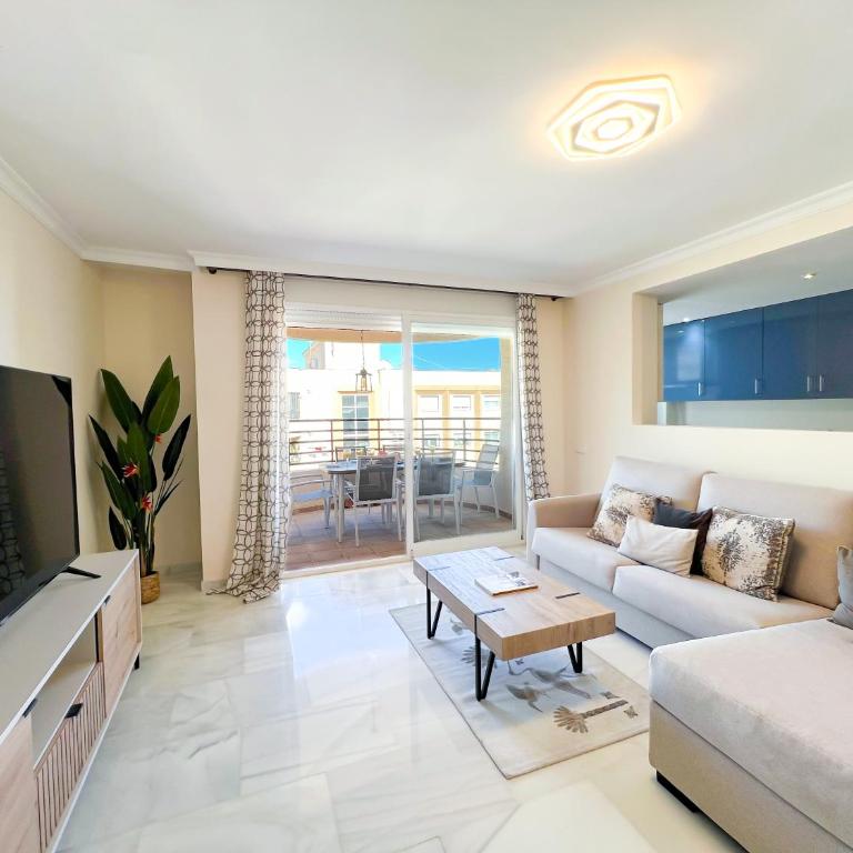 Apartment in Marbella Center with sea views - Three-Bedroom Apartment - 2