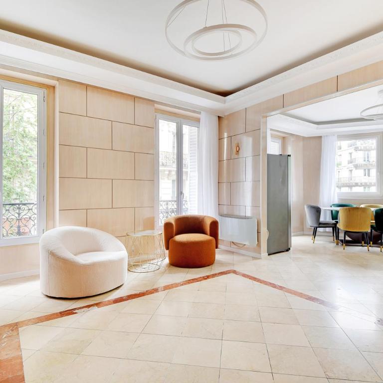 Vivez au coeur du centre de Paris! Métro à 1min - Proche Republique - Appartement 3 Chambres - 1