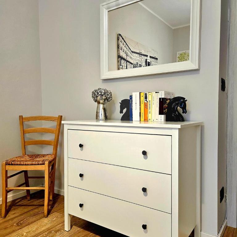 HOME SANT ANTONINO Metro Pozzo Strada 12 min dal centro - One-Bedroom Apartment - 9