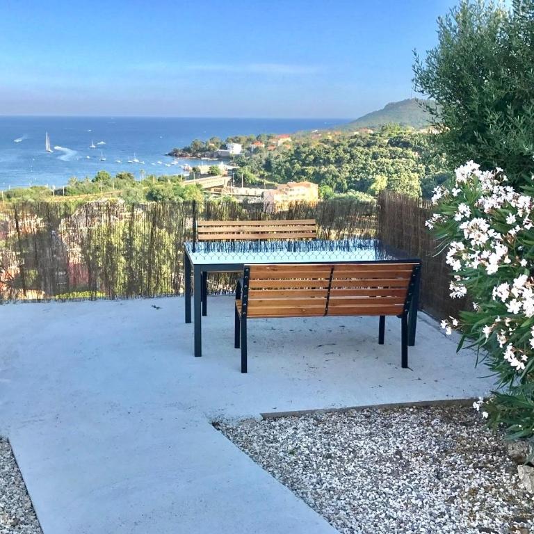 Villa Grand Baie - Studio "Colibri" with Partial Sea View - 5