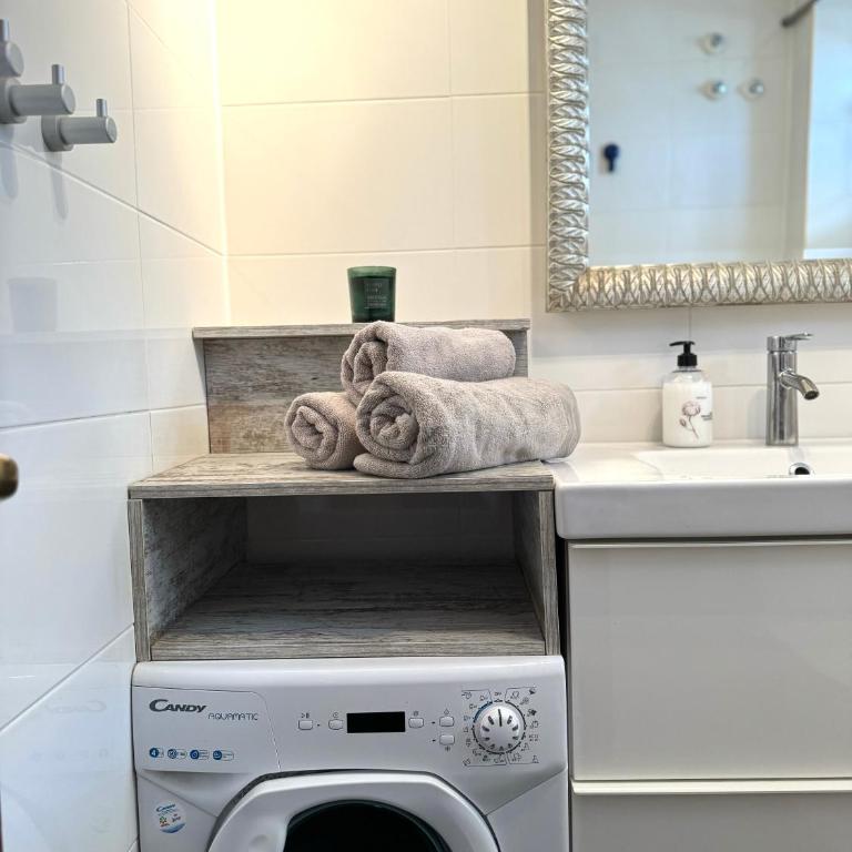 Cozy apartment near Los Boliches Beach - One-Bedroom Apartment - 9