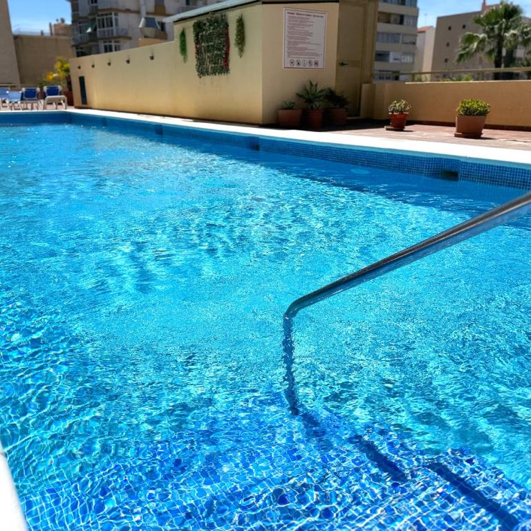 Cozy apartment near Los Boliches Beach - One-Bedroom Apartment - 17