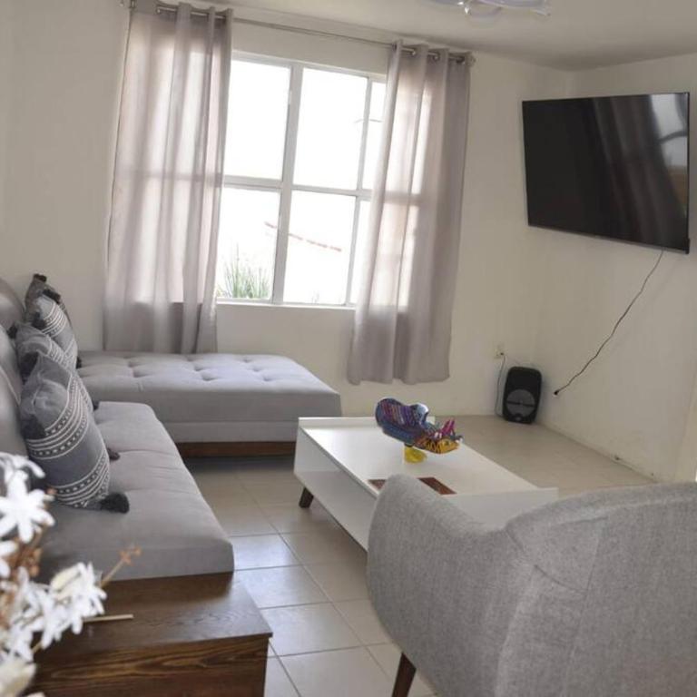 Increible Casa Céntrica con Alberca Climatizada - Casa de 4 dormitorios - 62