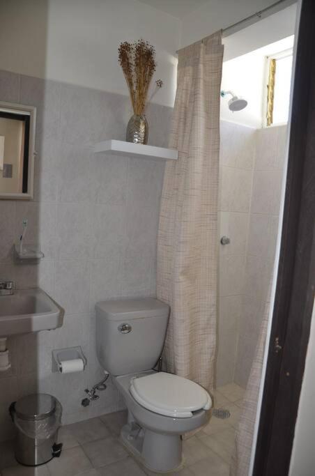 Increible Casa Céntrica con Alberca Climatizada - Casa de 4 dormitorios - 72