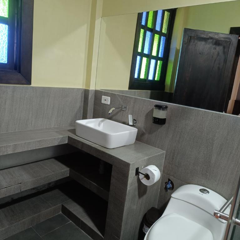 Hotel Campestre Los Mangos - Deluxe Family Room - 3