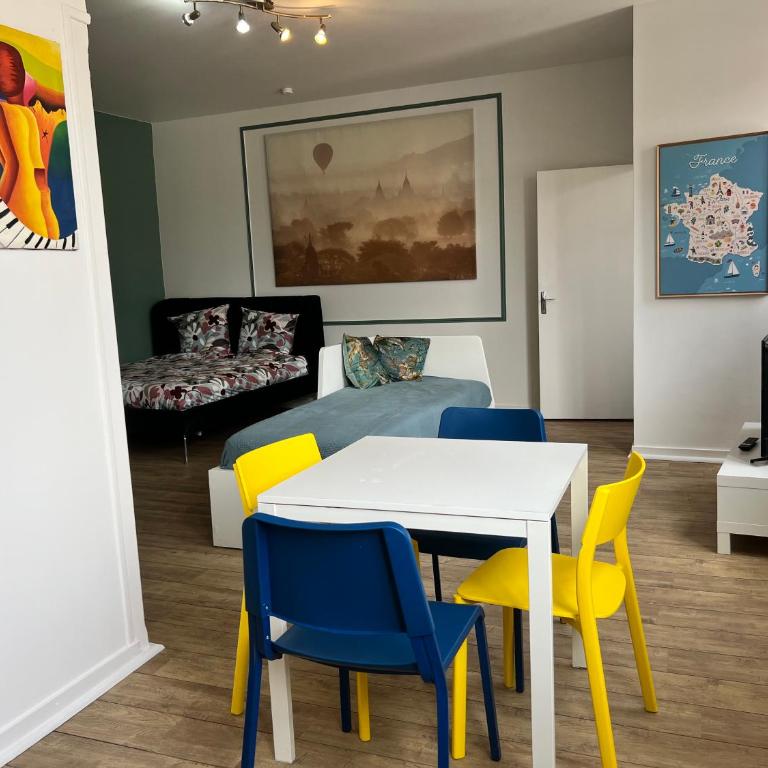 011 CHIC & COSY STUDIO 40m2 HYPERCENTRE WIFI SMART TV NETFLIX - Studio - 11