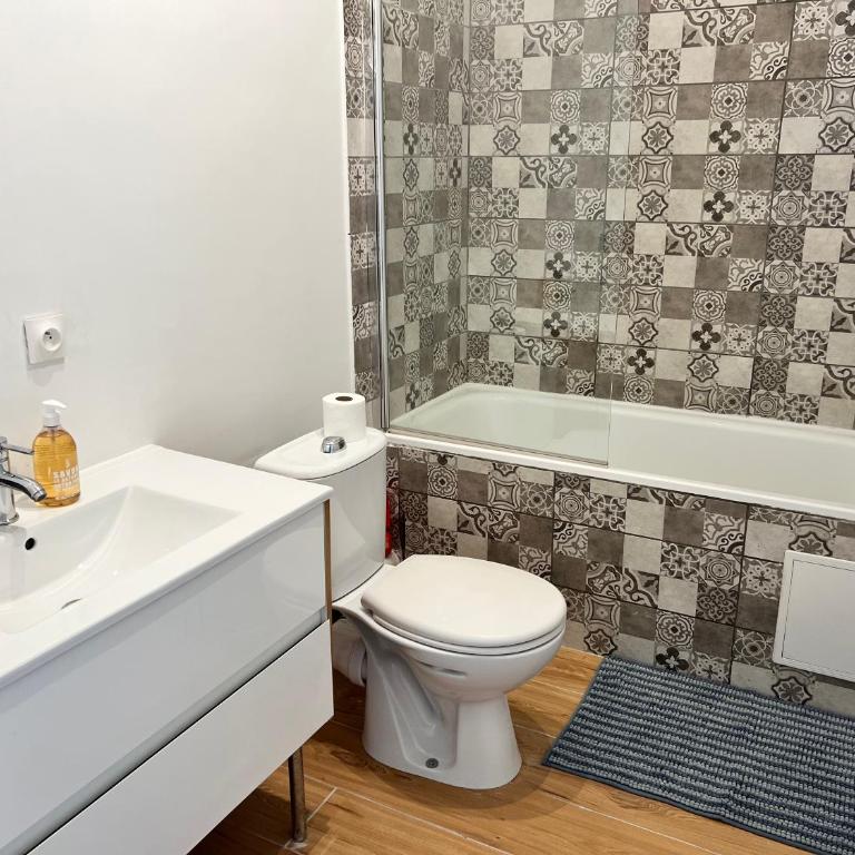011 CHIC & COSY STUDIO 40m2 HYPERCENTRE WIFI SMART TV NETFLIX - Studio - 21