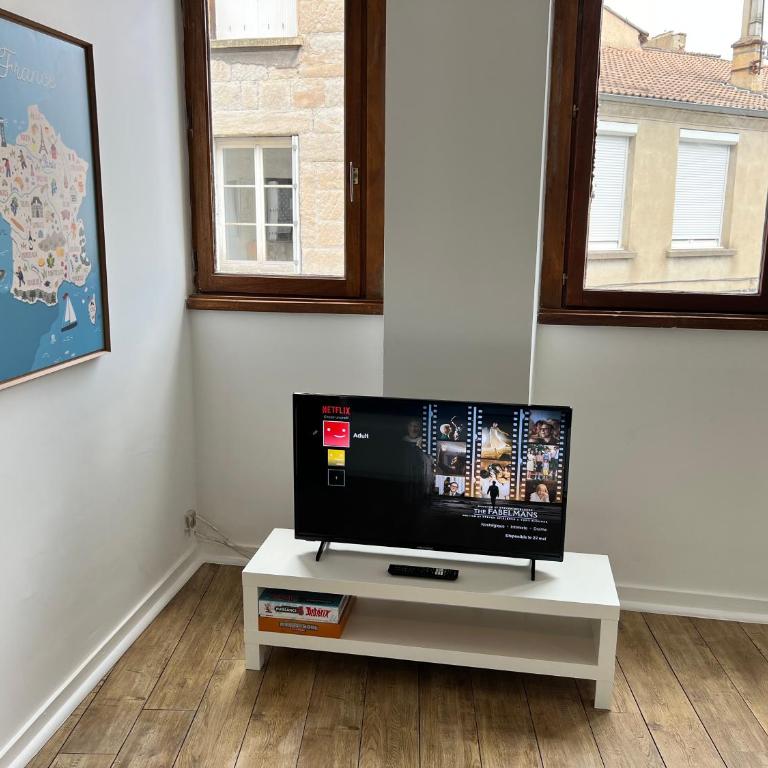 011 CHIC & COSY STUDIO 40m2 HYPERCENTRE WIFI SMART TV NETFLIX - Studio - 18