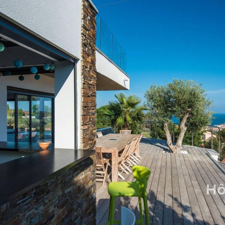 Villa Blanca 5 Sea View and Mountain - Vacation Home - 3