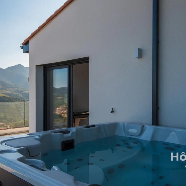 Villa Blanca 5 Sea View and Mountain - Vacation Home - 25