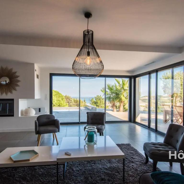 Villa Blanca 5 Sea View and Mountain - Vacation Home - 54