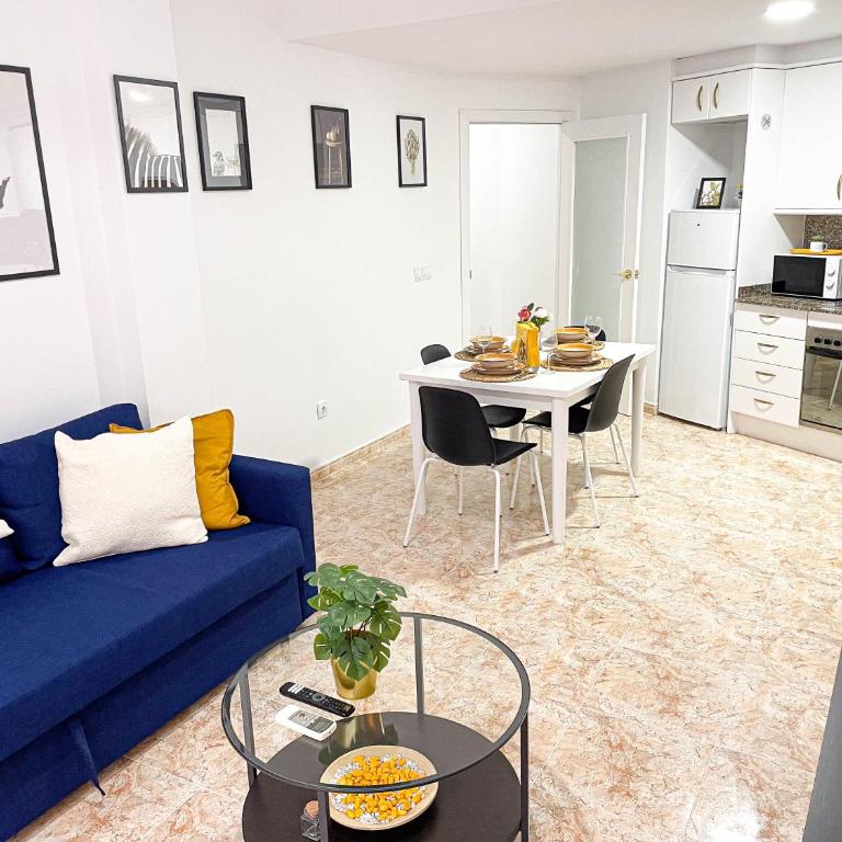 Yellow Apartment Lloret - Apartamento de 1 dormitorio - 4