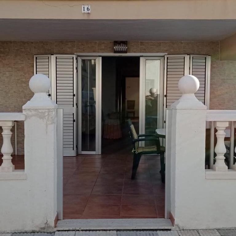 Apartamento Oliva playa a escasos metros del mar - Apartamento de 3 dormitorios - 1