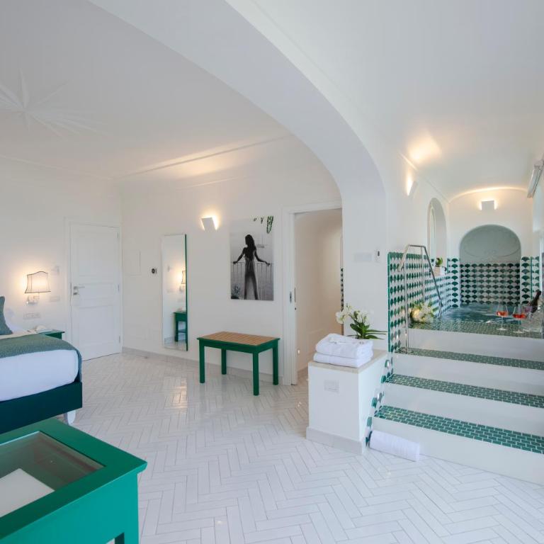 Villa Francesco Luxury Suites - Camera Deluxe Matrimoniale/Doppia con Letti Singoli con Vista Mare - 5