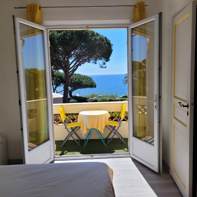 Villa Esmeralda Adults Only - Chambre Lits Jumeaux - Vue sur Mer - 12
