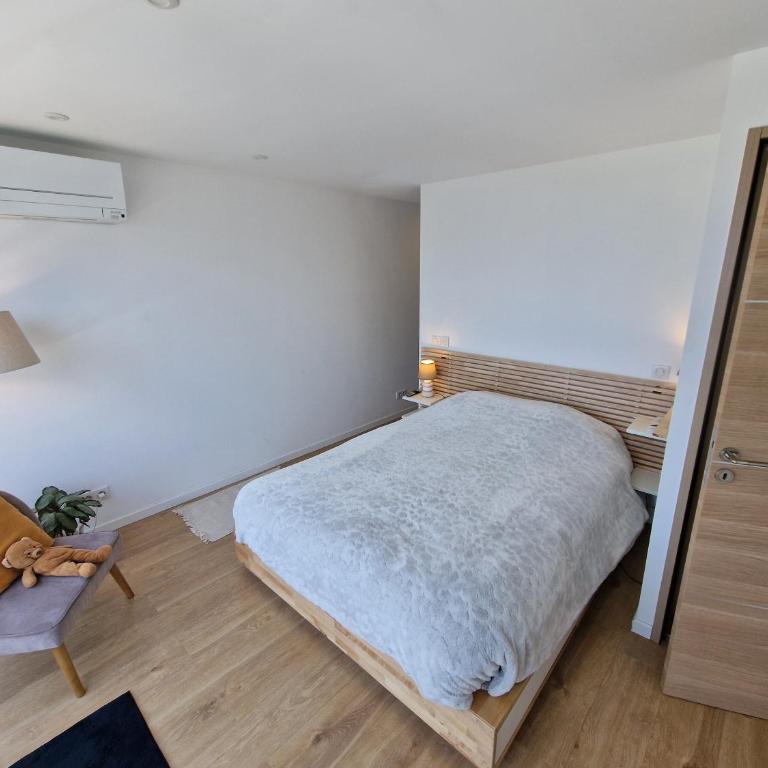 Marina Exceptionnelle - 8 pers - 120 m2 vue mer - Suites Parentales - Cinéma - Ponton - Villa - 15