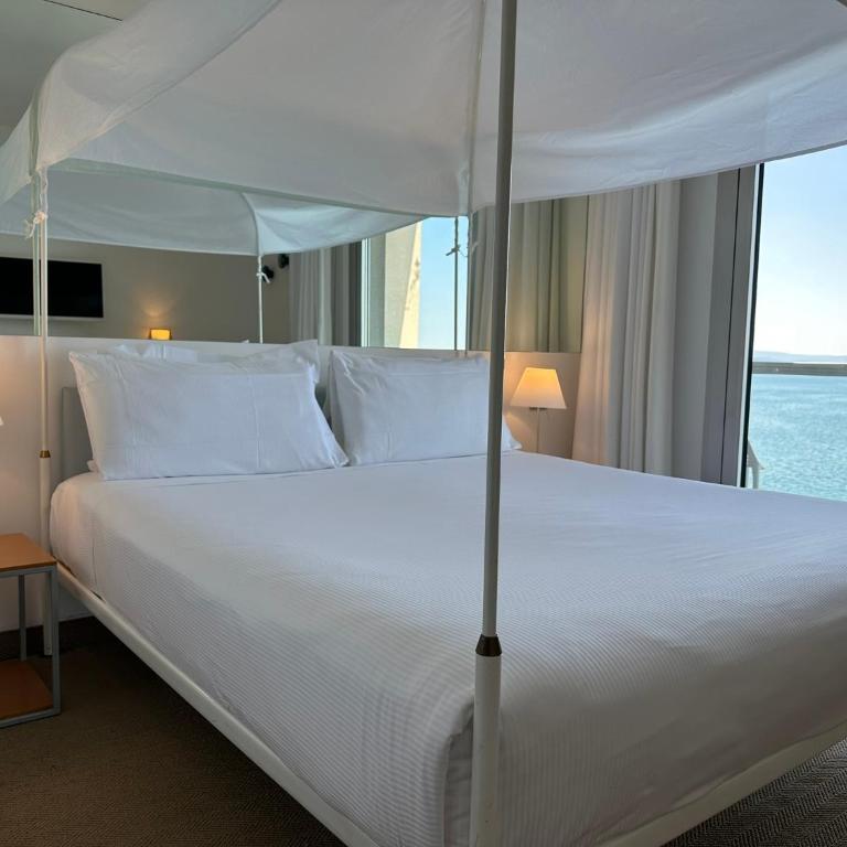 Hotel Miramare - Adults Only con Private Spa - Camera Matrimoniale con Letto a Baldacchino - 2