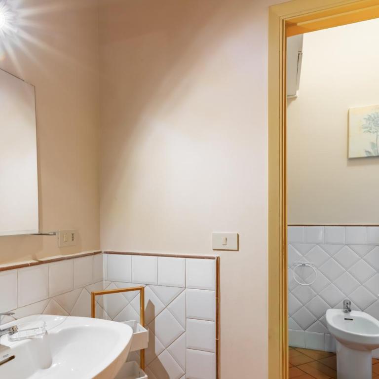 GuestHost - The Traveller's House - Palermo Station Apartments - Appartamento Deluxe - 14