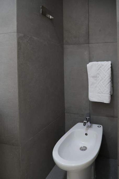 Residenza "il sogno di Geppino" al centro di Capri - Appartamento con 2 Camere da Letto, Terrazza e Vista Mare - 12