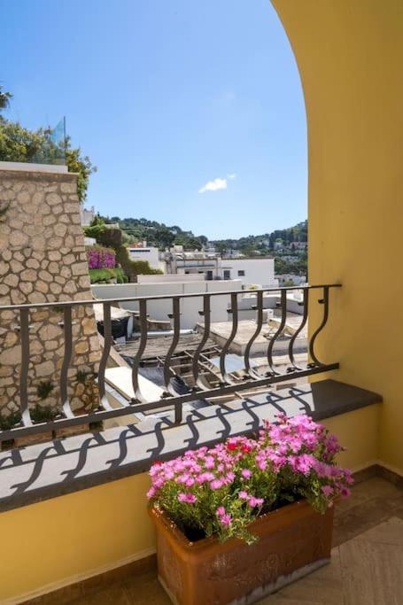 Residenza "il sogno di Geppino" al centro di Capri - Appartamento con 2 Camere da Letto, Terrazza e Vista Mare - 27