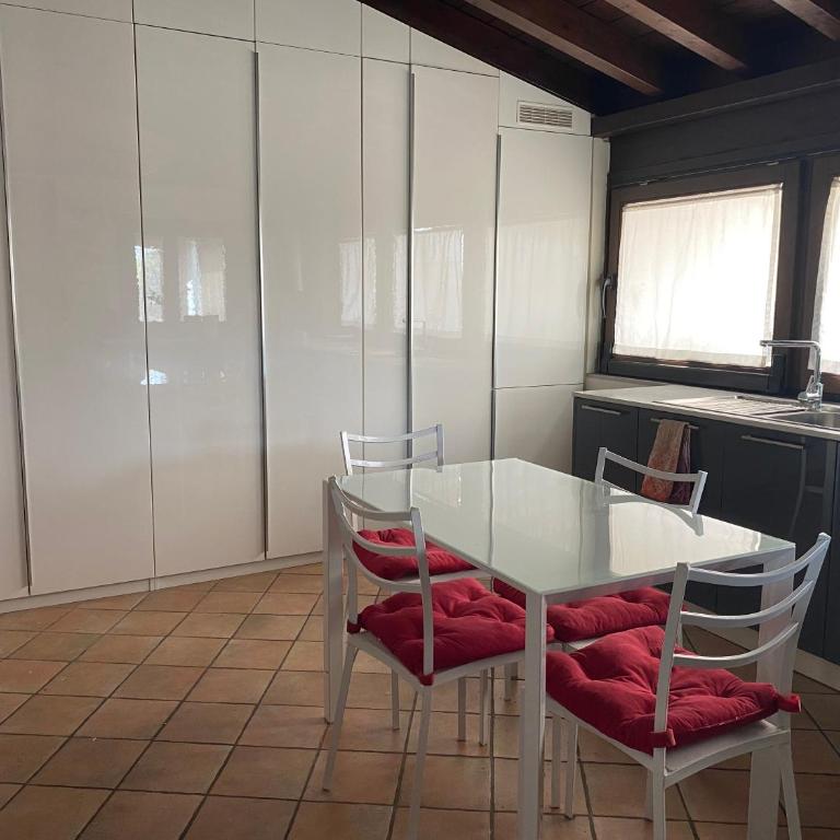 Rooftop Terrace - elegante attico con idromassaggio - Appartamento con 1 Camera da Letto - 10