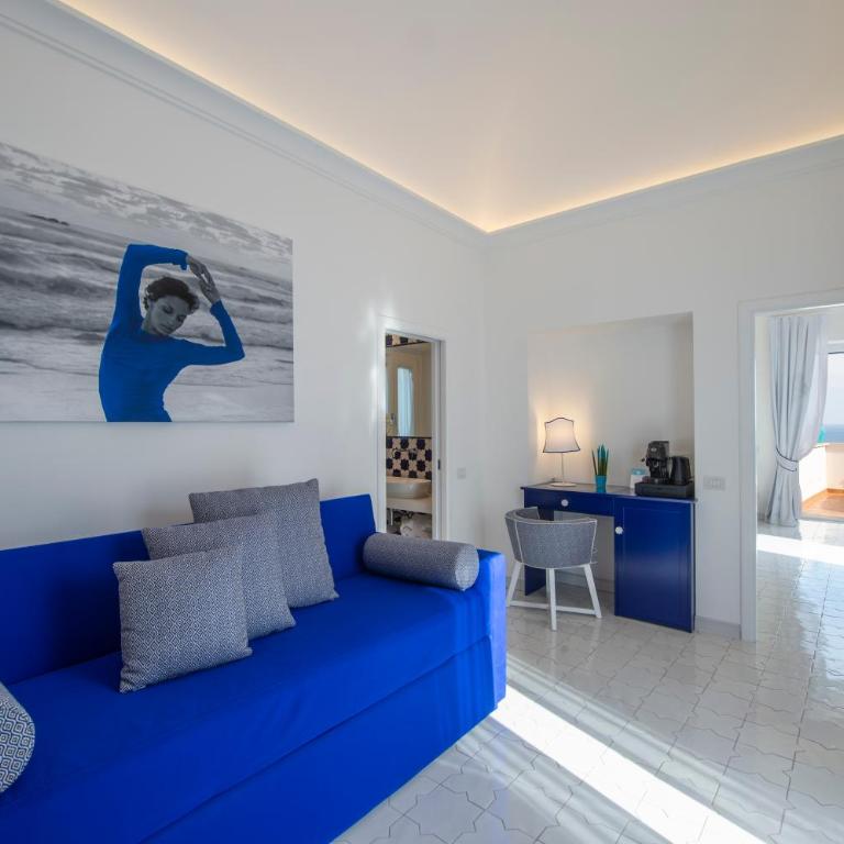 Villa Francesco Luxury Suites - Camera Deluxe Matrimoniale/Doppia con Letti Singoli con Vista Mare - 12