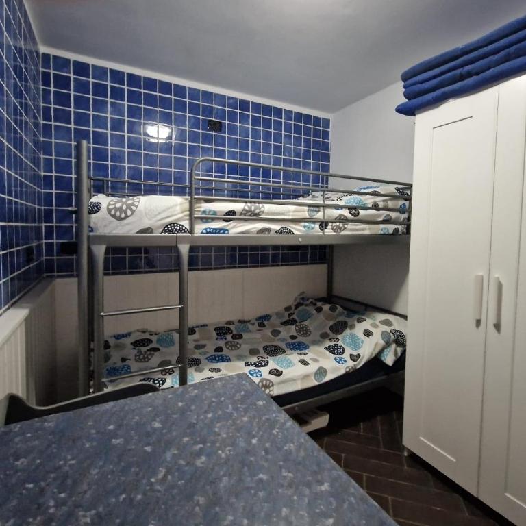 2-Bed Apt Sleeps 4 Steps out on to the Pool - Apartamento - 12