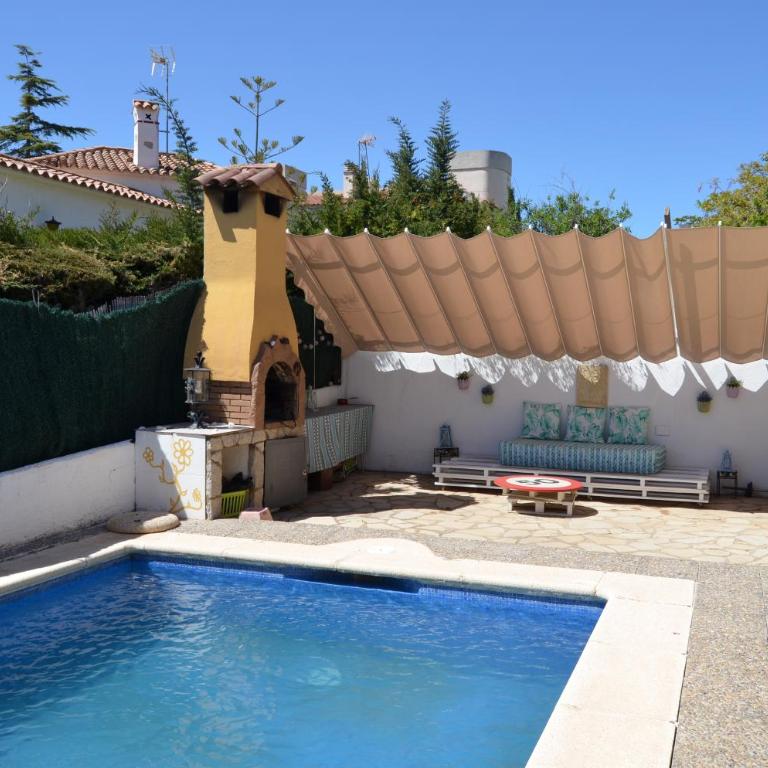 Golive Villa Bonita ONLY FAMILIES - Three-Bedroom Villa - 39