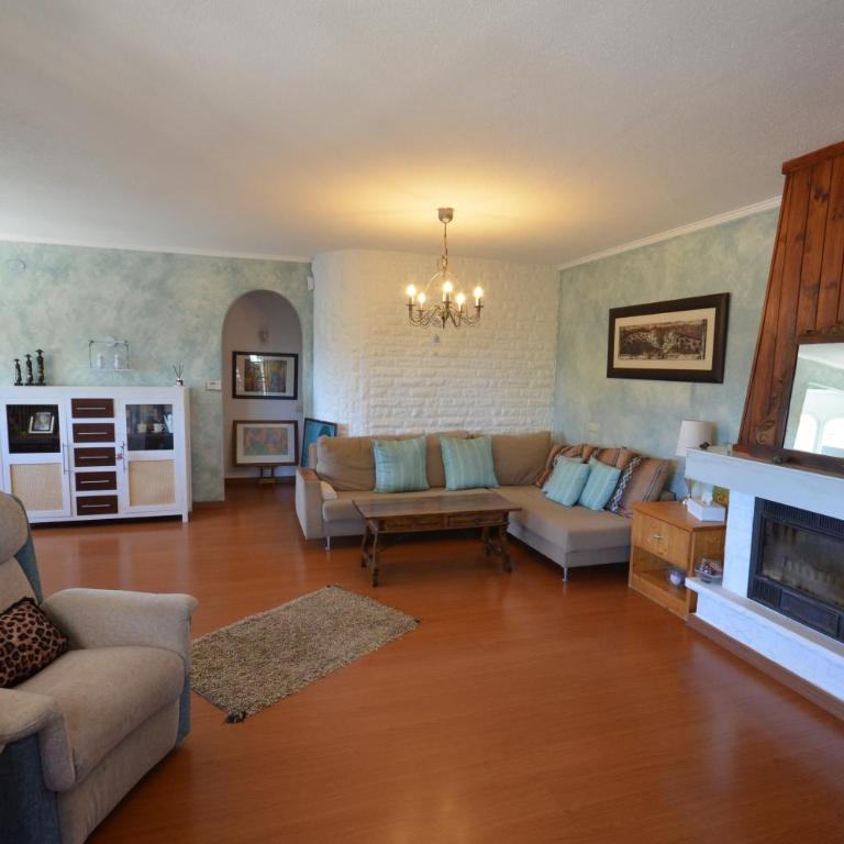 Golive Villa Bonita ONLY FAMILIES - Three-Bedroom Villa - 44