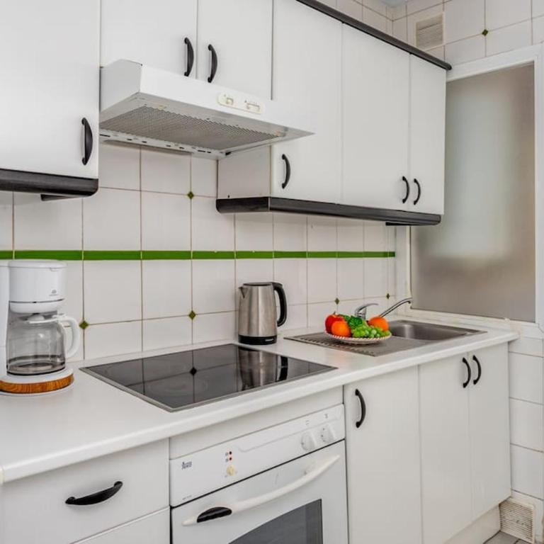 Coastal escape/Family-Friendly 2-BR with seaview - Apartamento de 2 dormitorios - 4