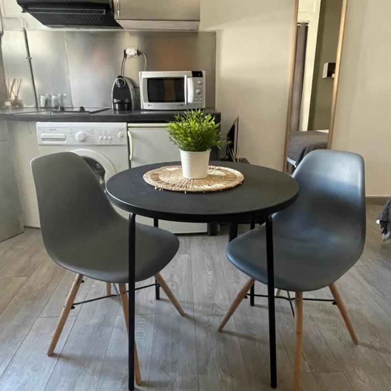 Marechal Joffre - Studio Apartment - 3