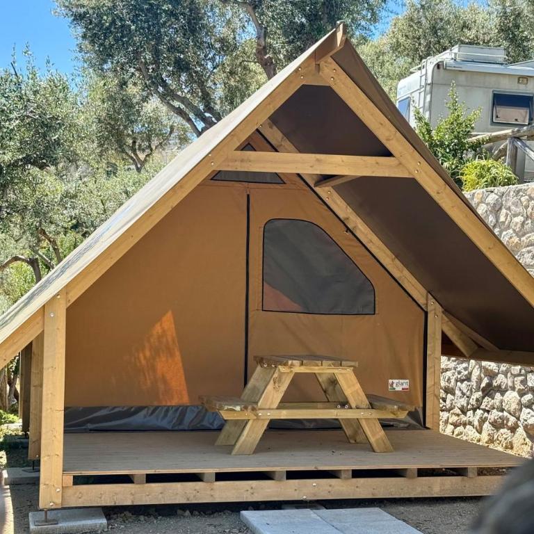 Hostel & Glamping Santa Fortunata - Tent Safari - 12