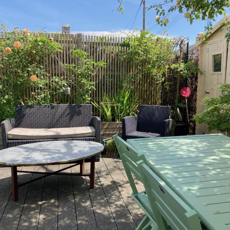 KER MAJA - Maison pour 2 à 4 vacanciers - 2 chambres - Petit chien bienvenu - Jardin clos - Maison 2 Chambres - 2