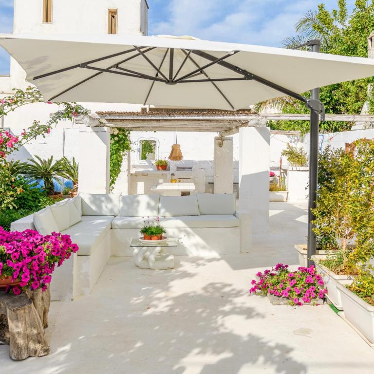 Ideal Rooms - Camera Queen con Vista Giardino - 4