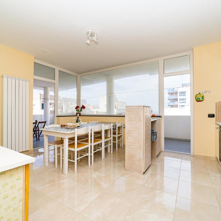 Venezia Rooftop - center - big balcony - by Click Salento - Appartamento con 3 Camere da Letto e con Balcone - 12