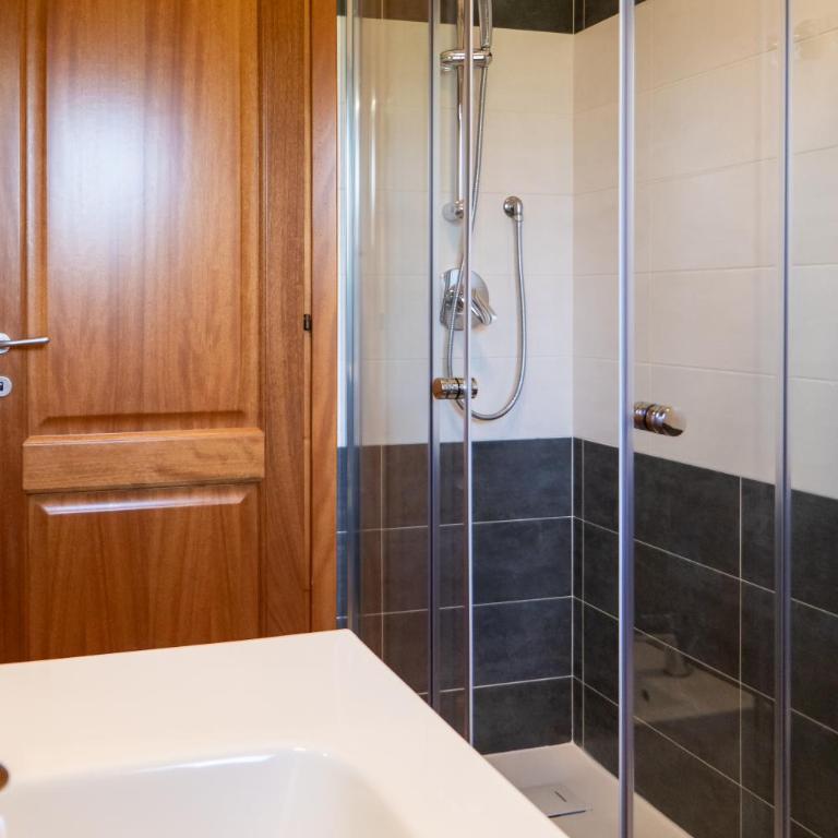 Acquarello Rooms - Camera Matrimoniale con Bagno Privato - 5