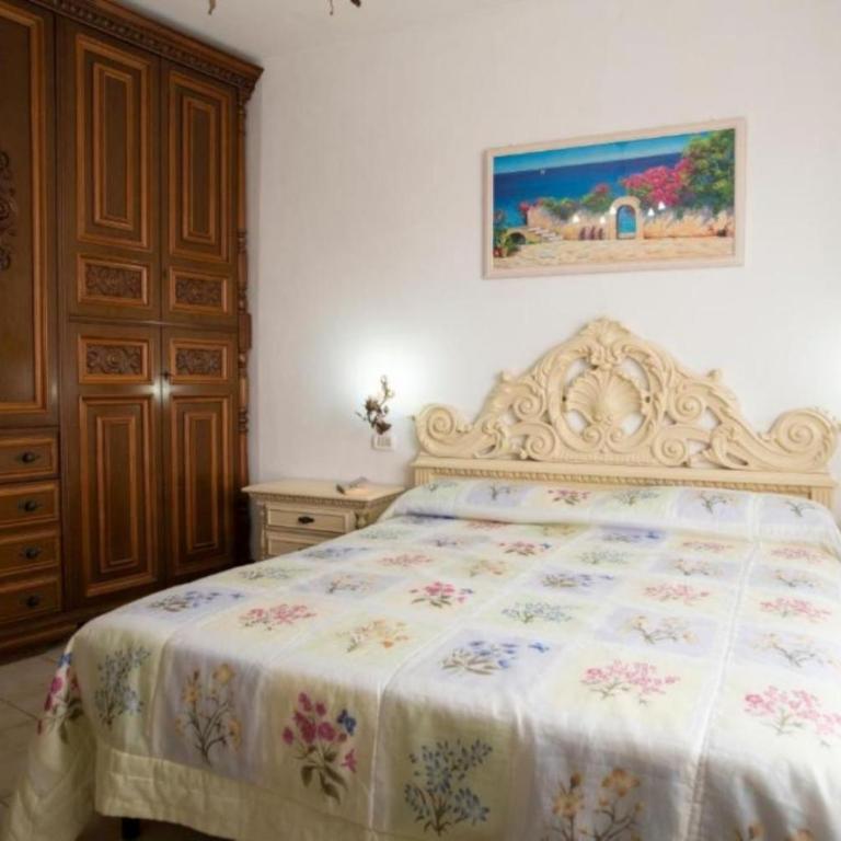 Appartamento Il Veliero Vista Darsena - Three-Bedroom Apartment - 5