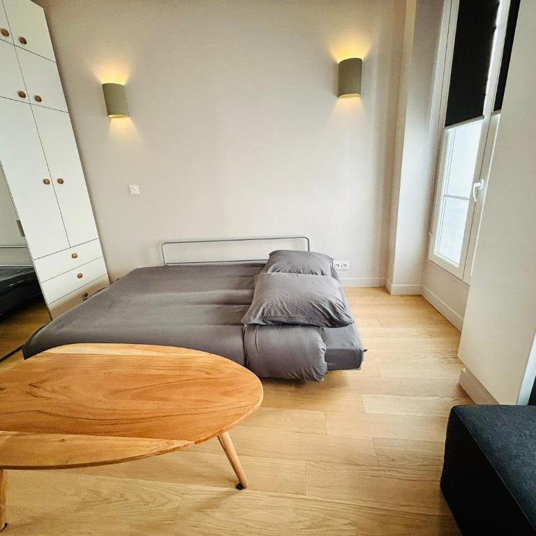Enghien - New studio fully furnished - Appartement - 24