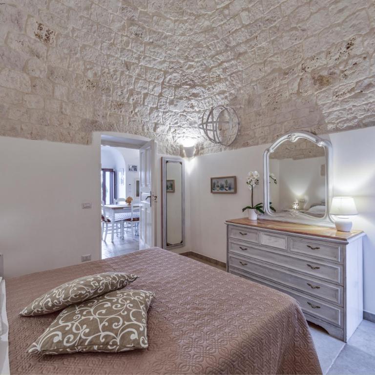 Trulli Elios - Ampia Camera Matrimoniale - 7