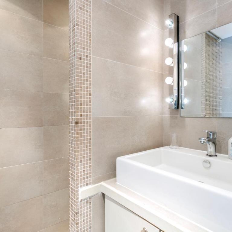 Suite Du Lion/AC Historic Flat, Marais, 4-5 Guests - Appartement 2 Chambres - 13