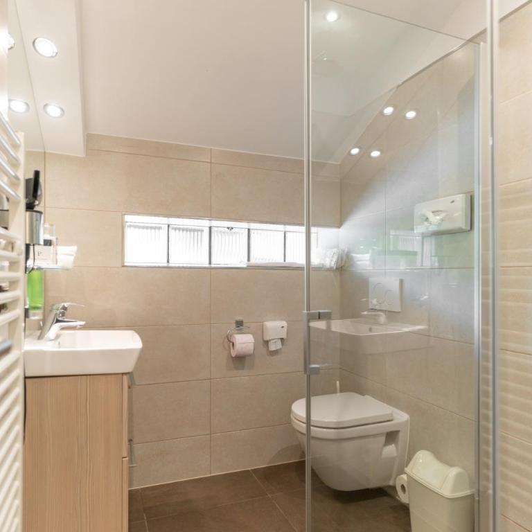 Hotel Haus Arenberg - Großes Doppelzimmer - 4