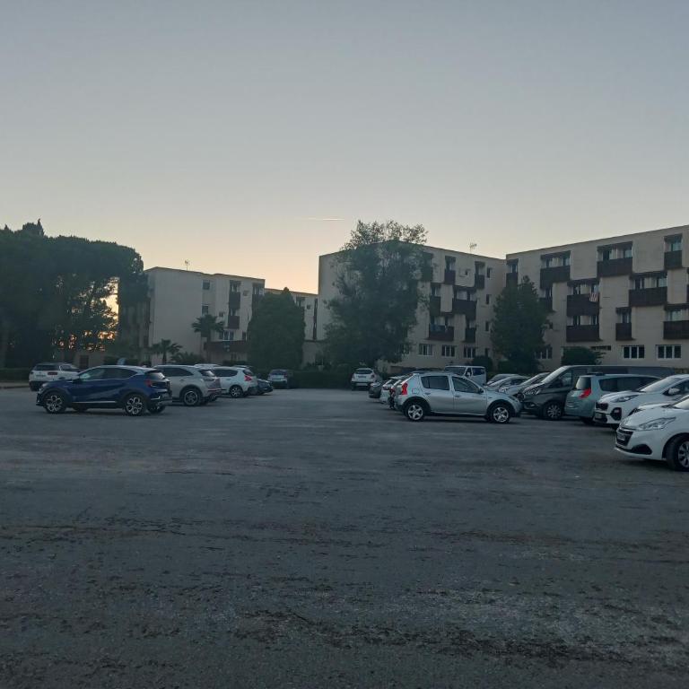 Appart en Location saisonnière -Equipé PMR-Résidence ILE D'OR - Apartment mit 1 Schlafzimmer - 28