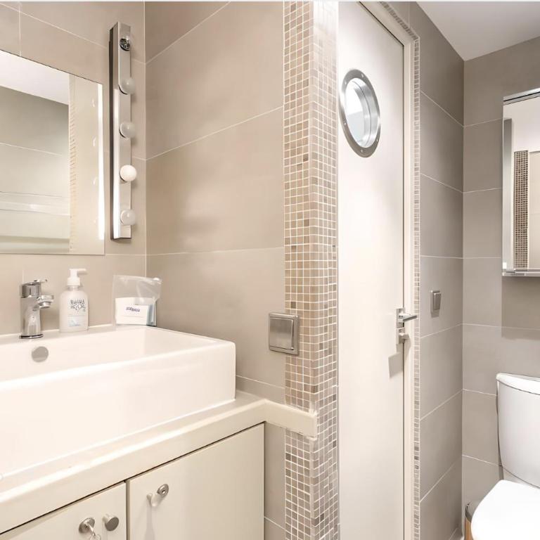 Suite Du Lion/AC Historic Flat, Marais, 4-5 Guests - Appartement 2 Chambres - 18
