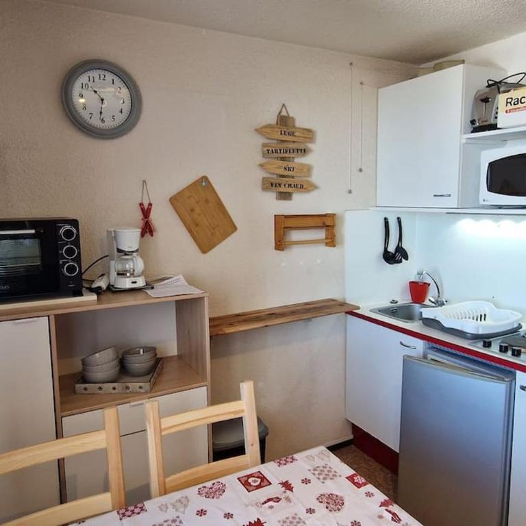 Studio cosy pieds des pistes - Studio - Vue sur Montagne - 16