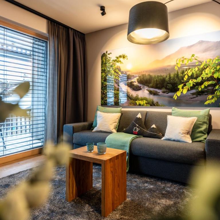 BergzeitLodge - Apartment mit Blick auf die Berge - 1