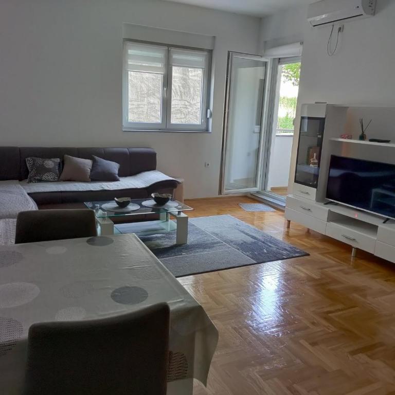 Nevena - One-Bedroom Apartment - 2