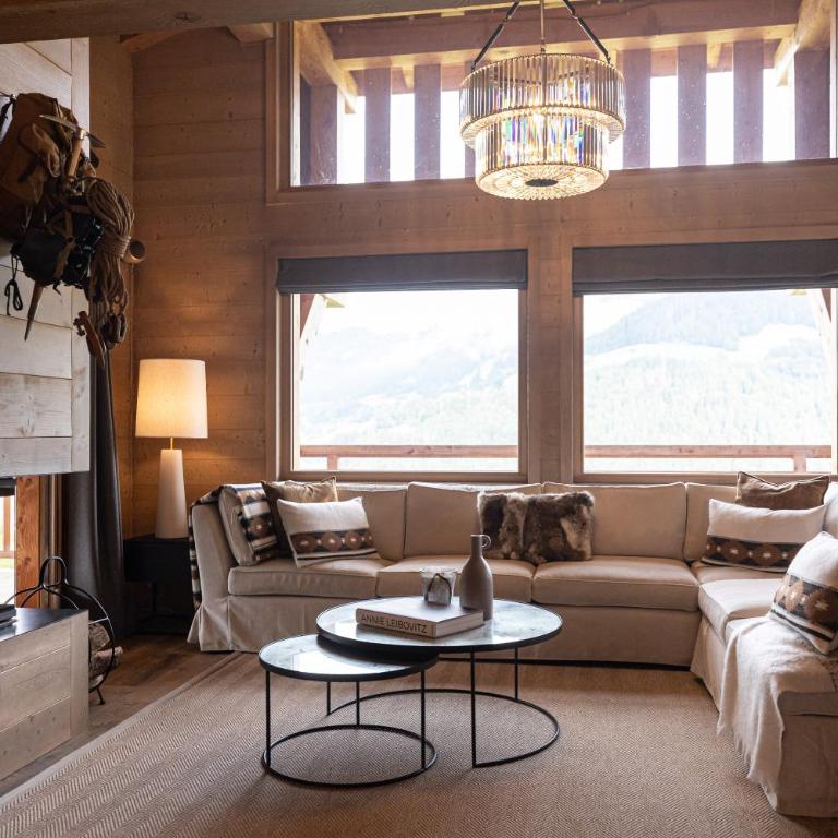 Luxury Megève Chalet, sleeps 8 with Mountain Views and Jacuzzi - Chalet - 12