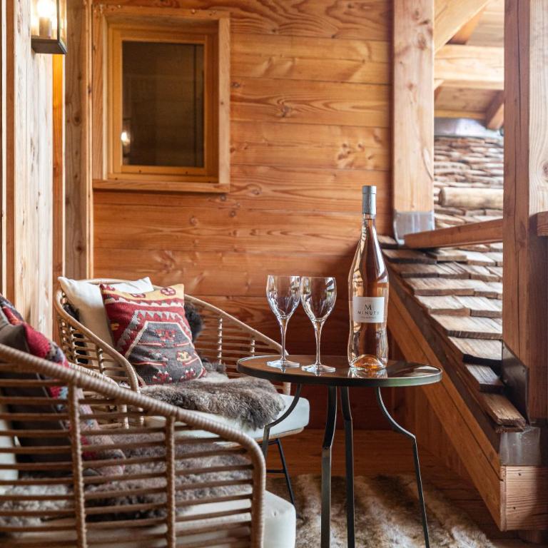 Luxury Megève Chalet, sleeps 8 with Mountain Views and Jacuzzi - Chalet - 34