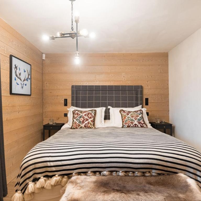 Luxury Megève Chalet, sleeps 8 with Mountain Views and Jacuzzi - Chalet - 21